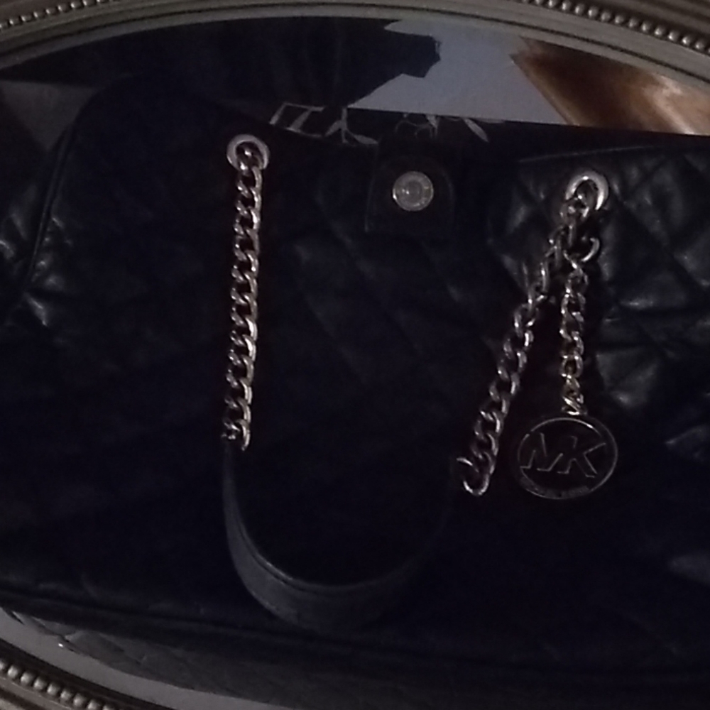 Michael Kors large Susannah quilted purse and wall